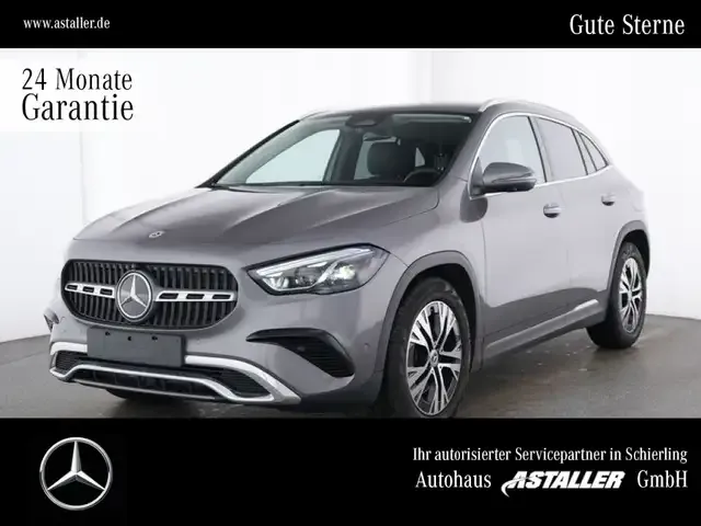 Mercedes-Benz GLA 220