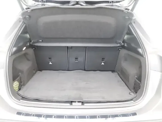Mercedes-Benz GLA 220