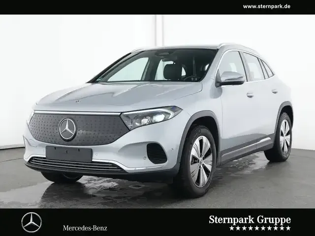 Mercedes-Benz EQA 300