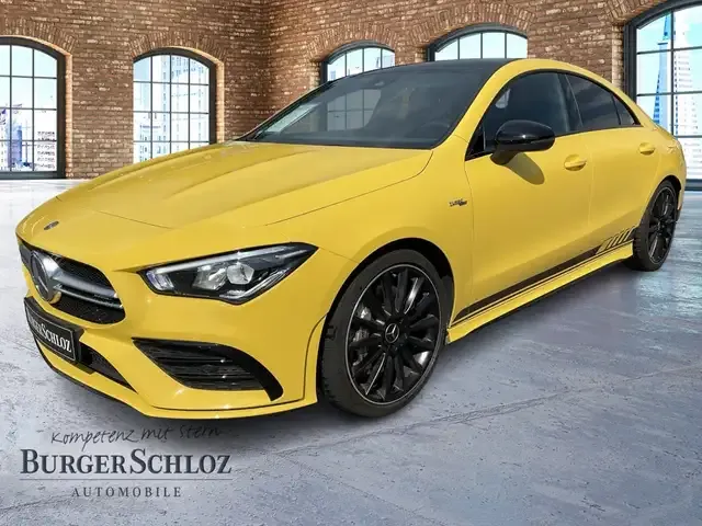 Mercedes-Benz CLA 35 AMG