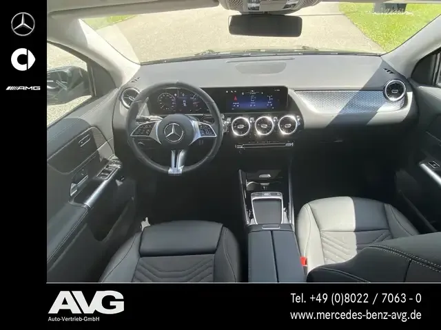 Mercedes-Benz GLA 180