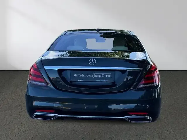 Mercedes-Benz S 400