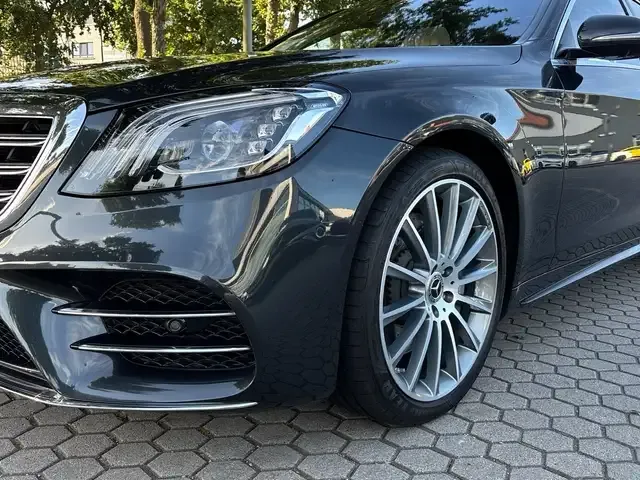 Mercedes-Benz S 400