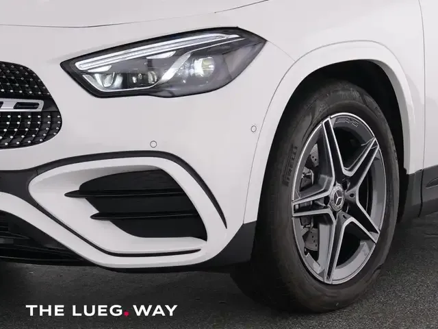 Mercedes-Benz GLA 200