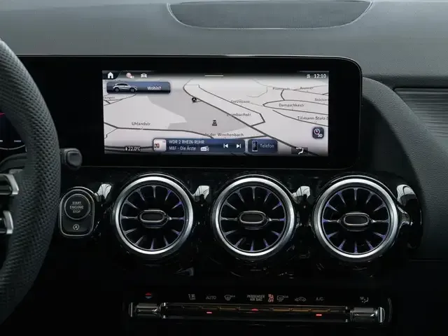 Mercedes-Benz GLA 180