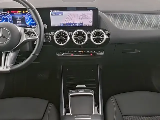 Mercedes-Benz EQA 300