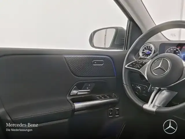 Mercedes-Benz B 250