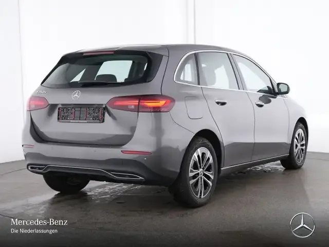 Mercedes-Benz B 250