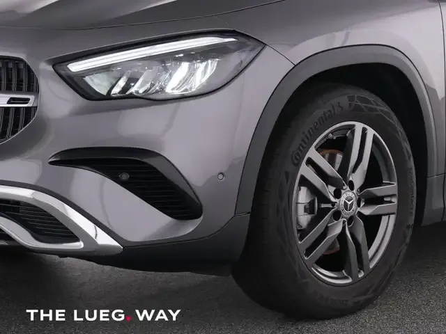 Mercedes-Benz GLA 200