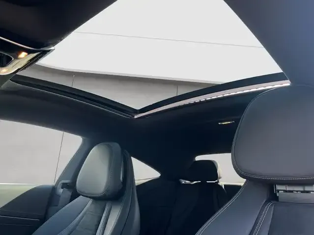 Mercedes-Benz CLE 200