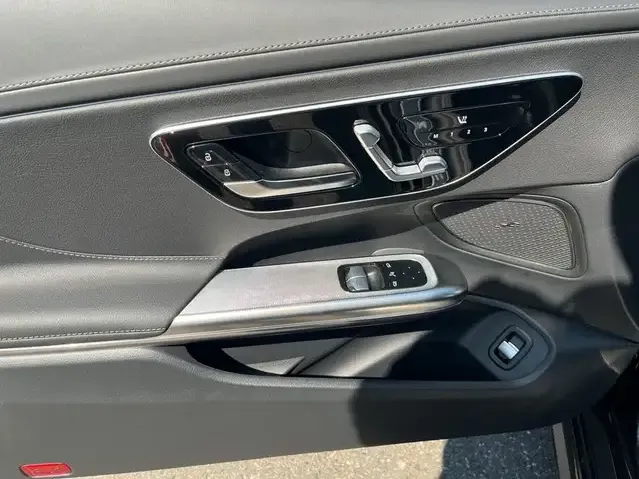 Mercedes-Benz CLE 200