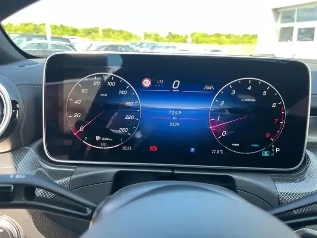 Mercedes-Benz CLE 200