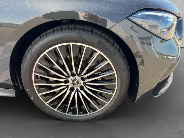 Mercedes-Benz CLE 200