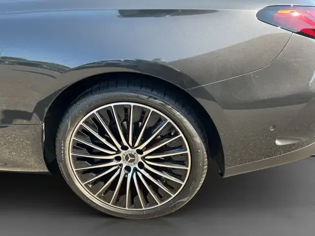 Mercedes-Benz CLE 200