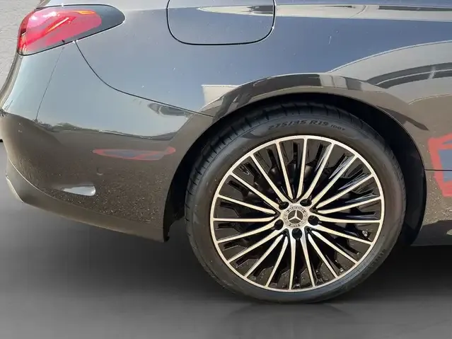 Mercedes-Benz CLE 200