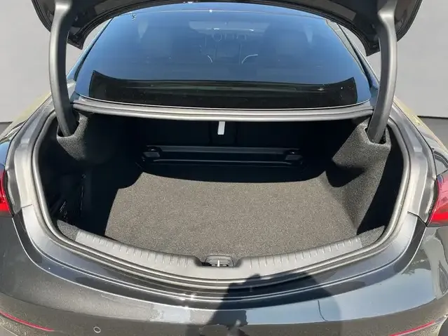 Mercedes-Benz CLE 200