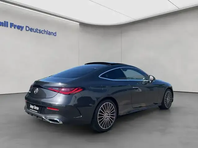 Mercedes-Benz CLE 200