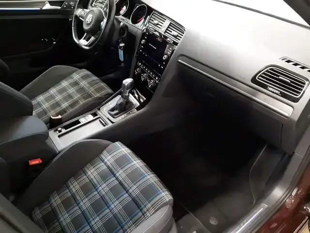 Volkswagen Golf GTE
