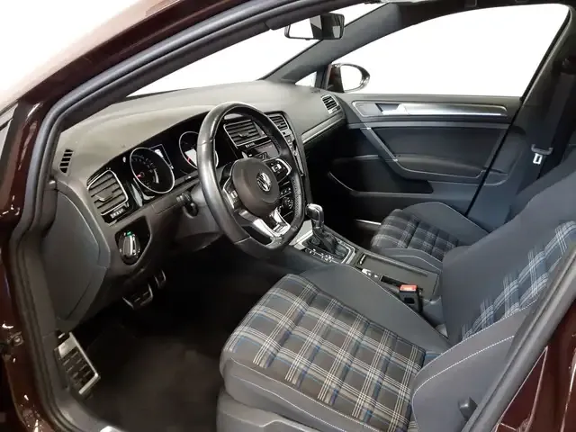 Volkswagen Golf GTE
