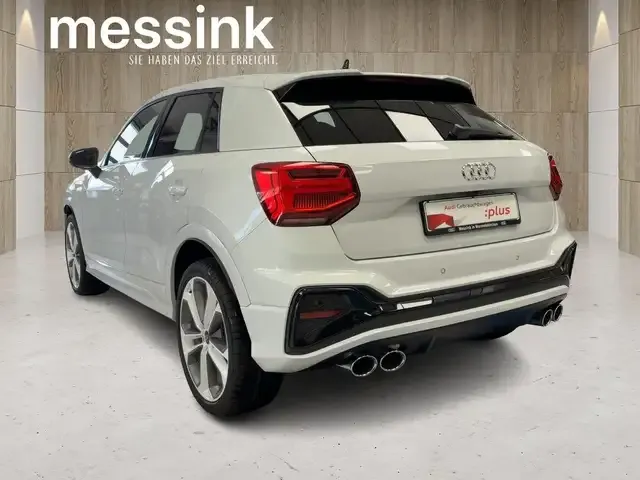 Audi SQ2