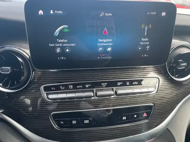 Mercedes-Benz V 300