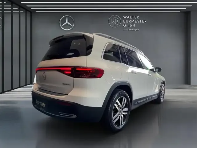 Mercedes-Benz EQB 300