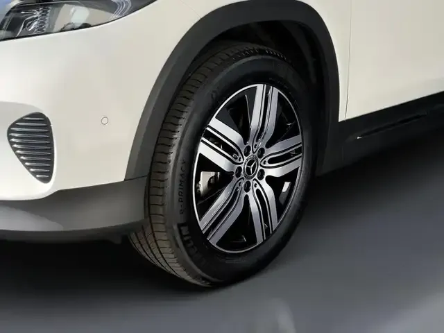 Mercedes-Benz EQB 300