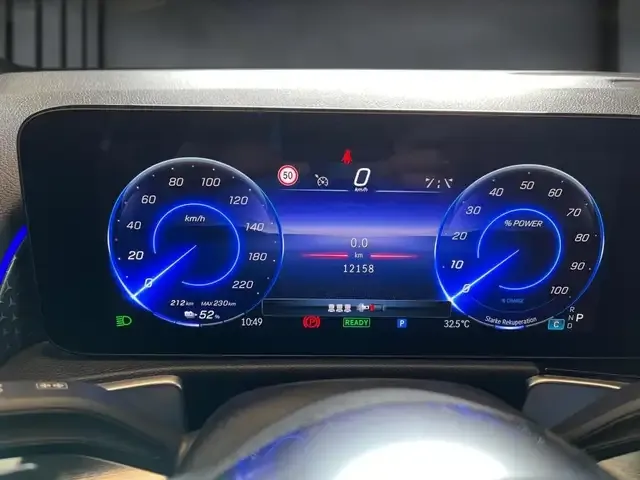 Mercedes-Benz EQB 300