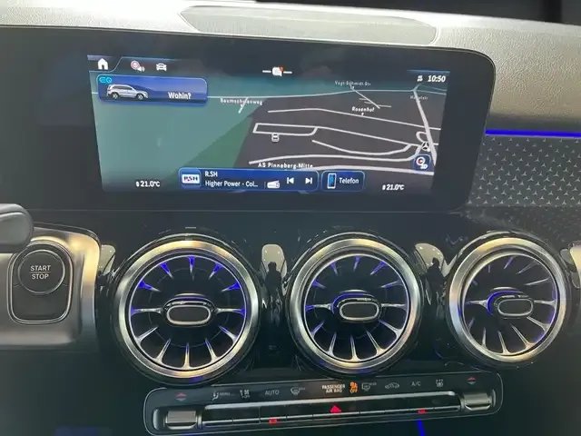 Mercedes-Benz EQB 300