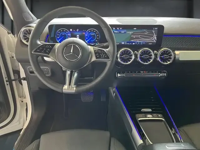 Mercedes-Benz EQB 300