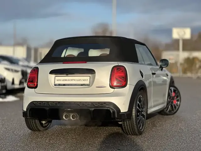 MINI John Cooper Works Cabrio