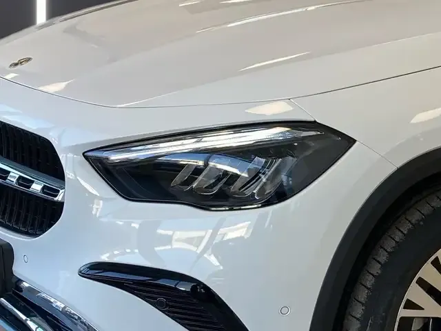 Mercedes-Benz GLA 200