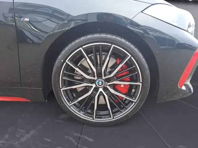 BMW 128