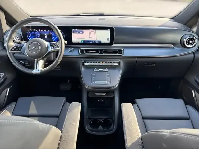 Mercedes-Benz EQV 300