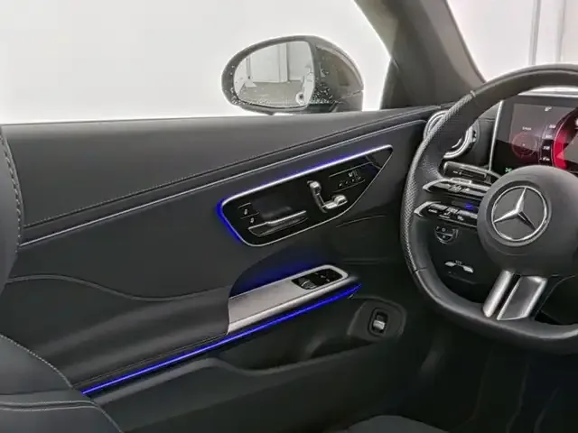 Mercedes-Benz CLE 200