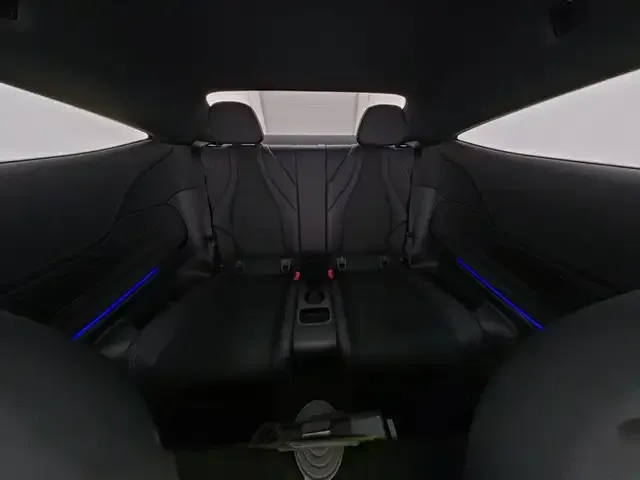 Mercedes-Benz CLE 200