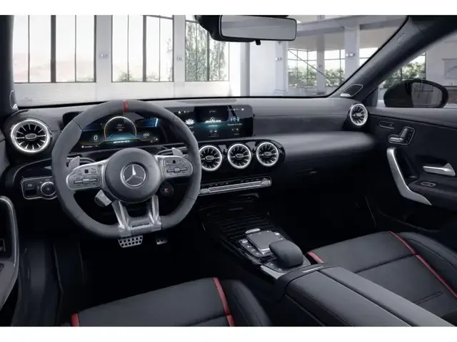 Mercedes-Benz CLA 35 AMG