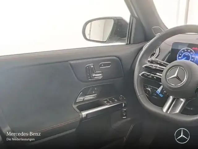 Mercedes-Benz EQB 250