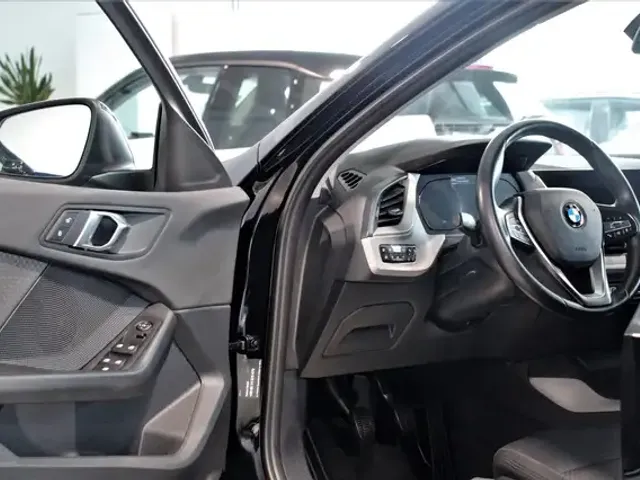 BMW 118