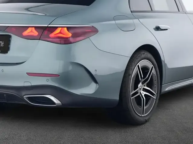 Mercedes-Benz E 220