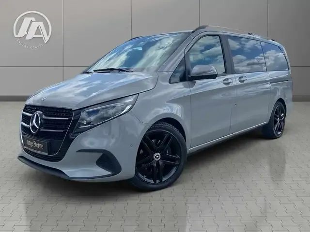 Mercedes-Benz V 250