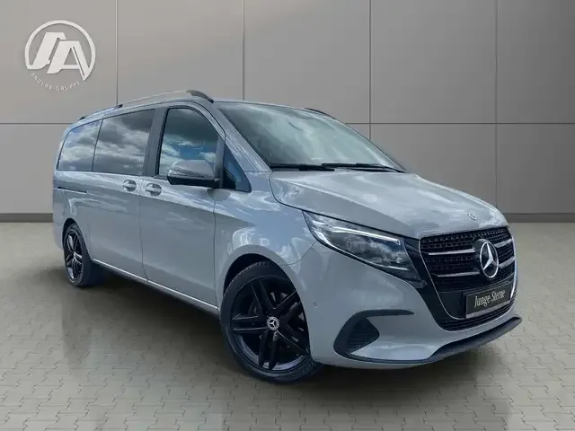Mercedes-Benz V 250