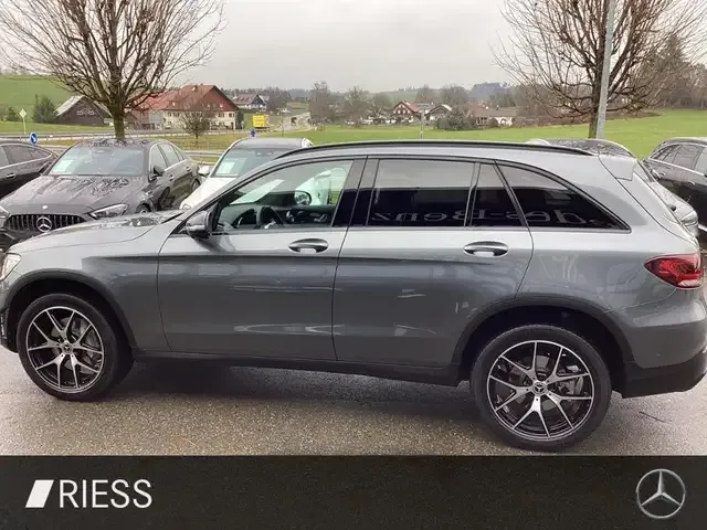 Mercedes-Benz GLC 300