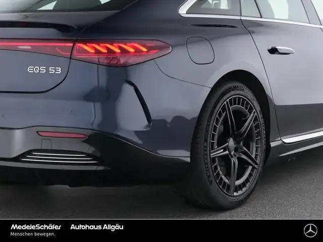 Mercedes-Benz EQS