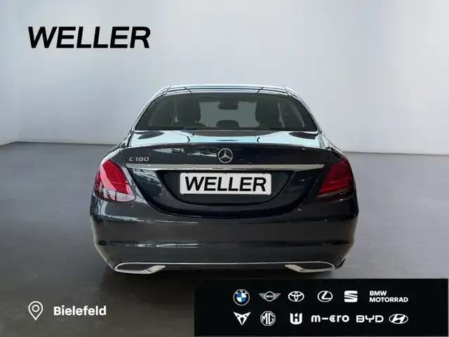 Mercedes-Benz C 180