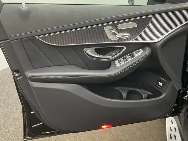Mercedes-Benz EQC 400