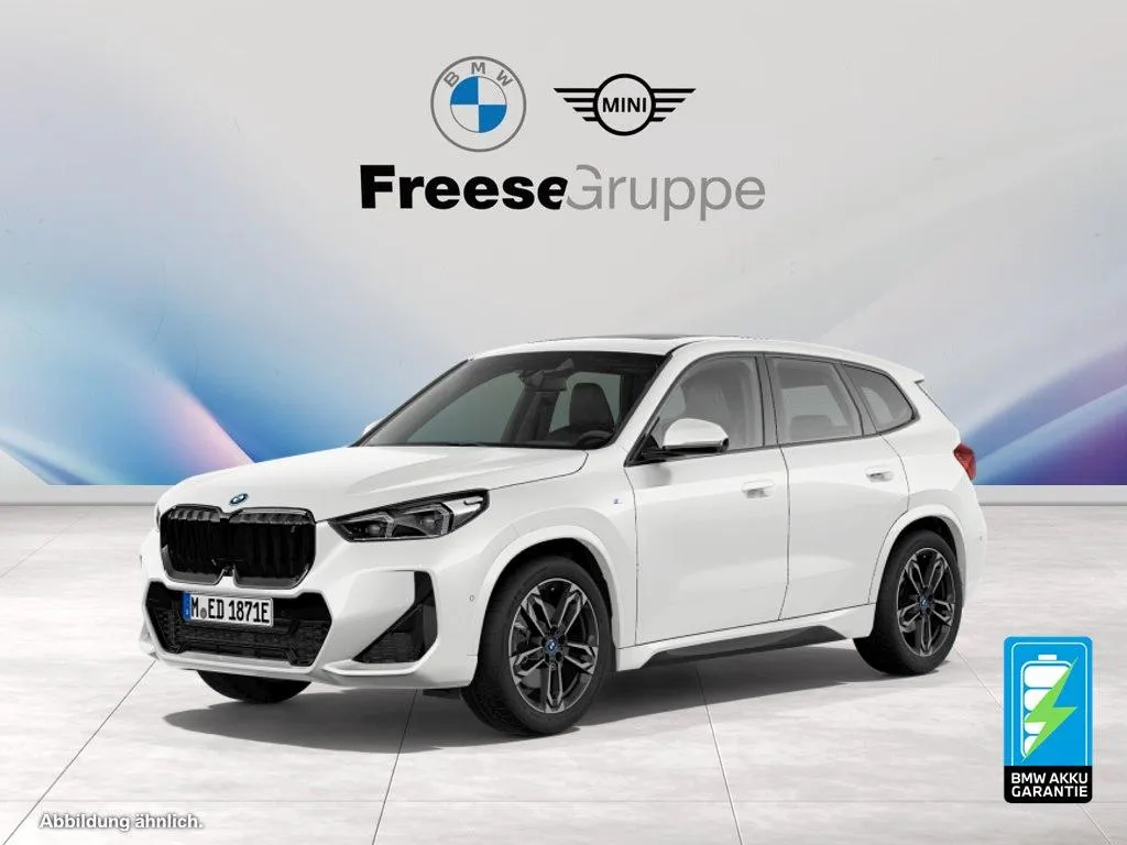 BMW iX1