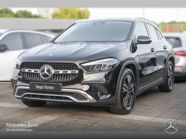Mercedes-Benz GLA 180