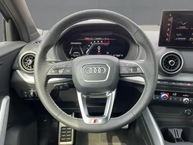 Audi SQ2