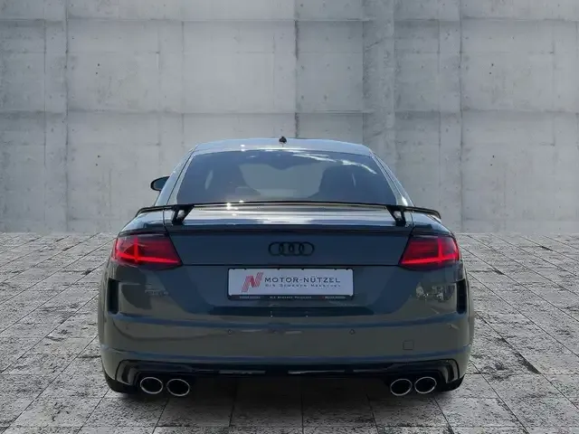 Audi TTS